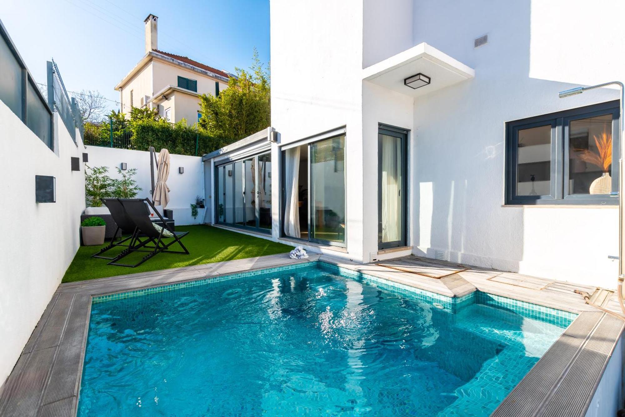 Luxury Villa With A Pool In The City - No Parties Allowed Lisboa Exteriér fotografie